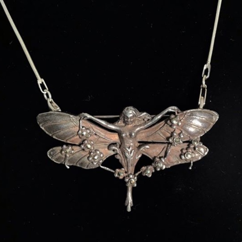 Meet your Posher, Agi